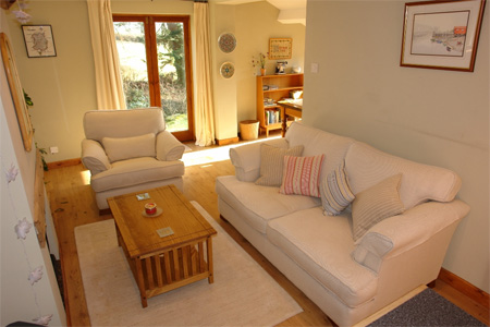 Ffinnant Cottage