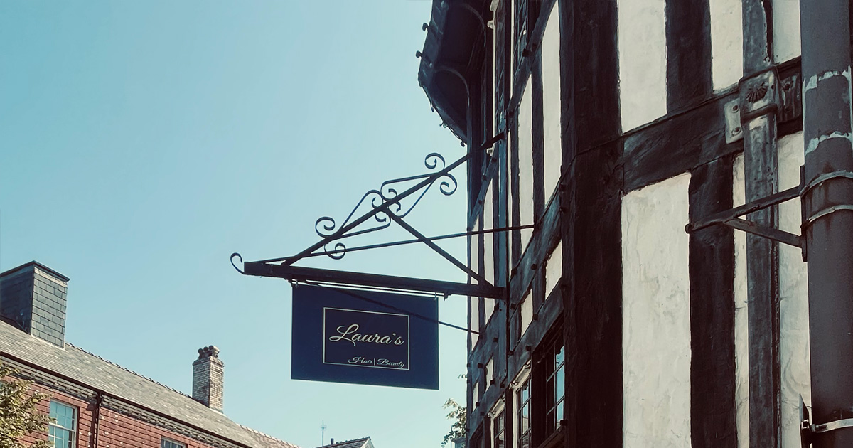 Laura's Hair Beauty, Llanidloes